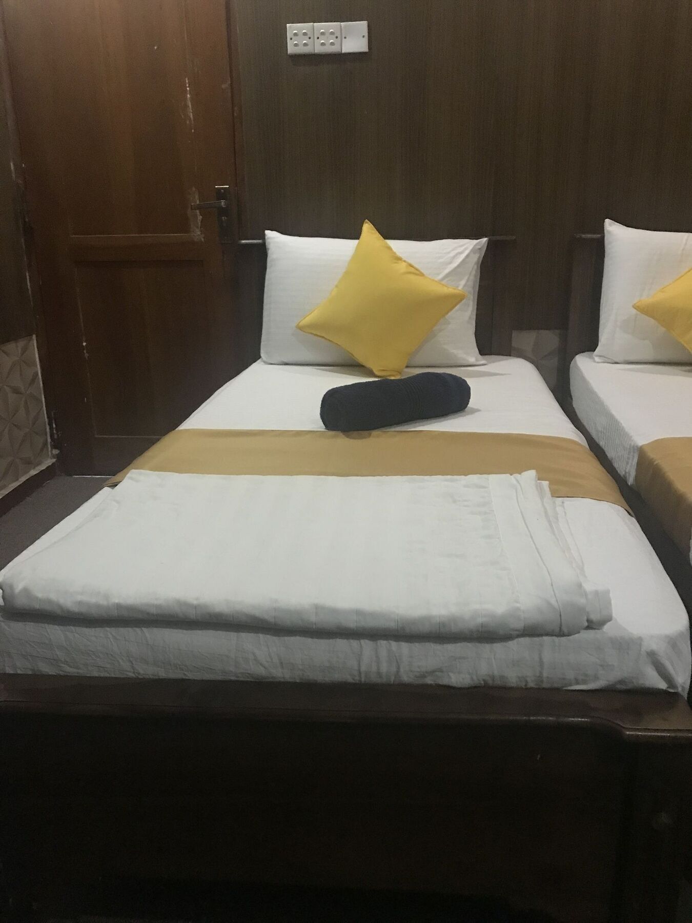 מלון קולומבו Oyo 112 Al Manaal Residency מראה חיצוני תמונה
